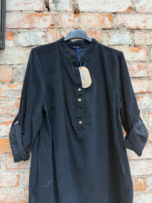 Manchesterklänning med knappar - svart