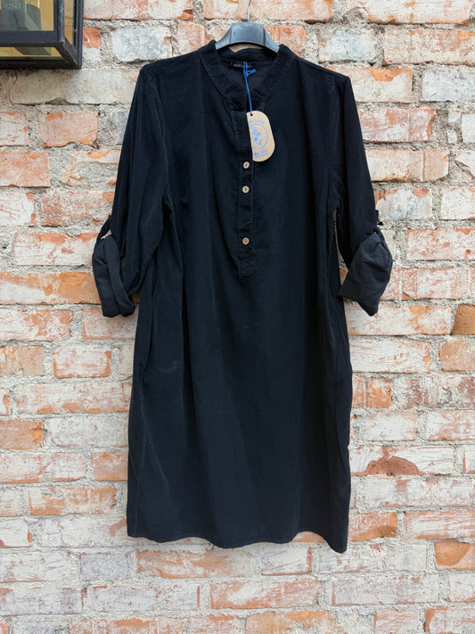 Manchesterklänning med knappar - svart