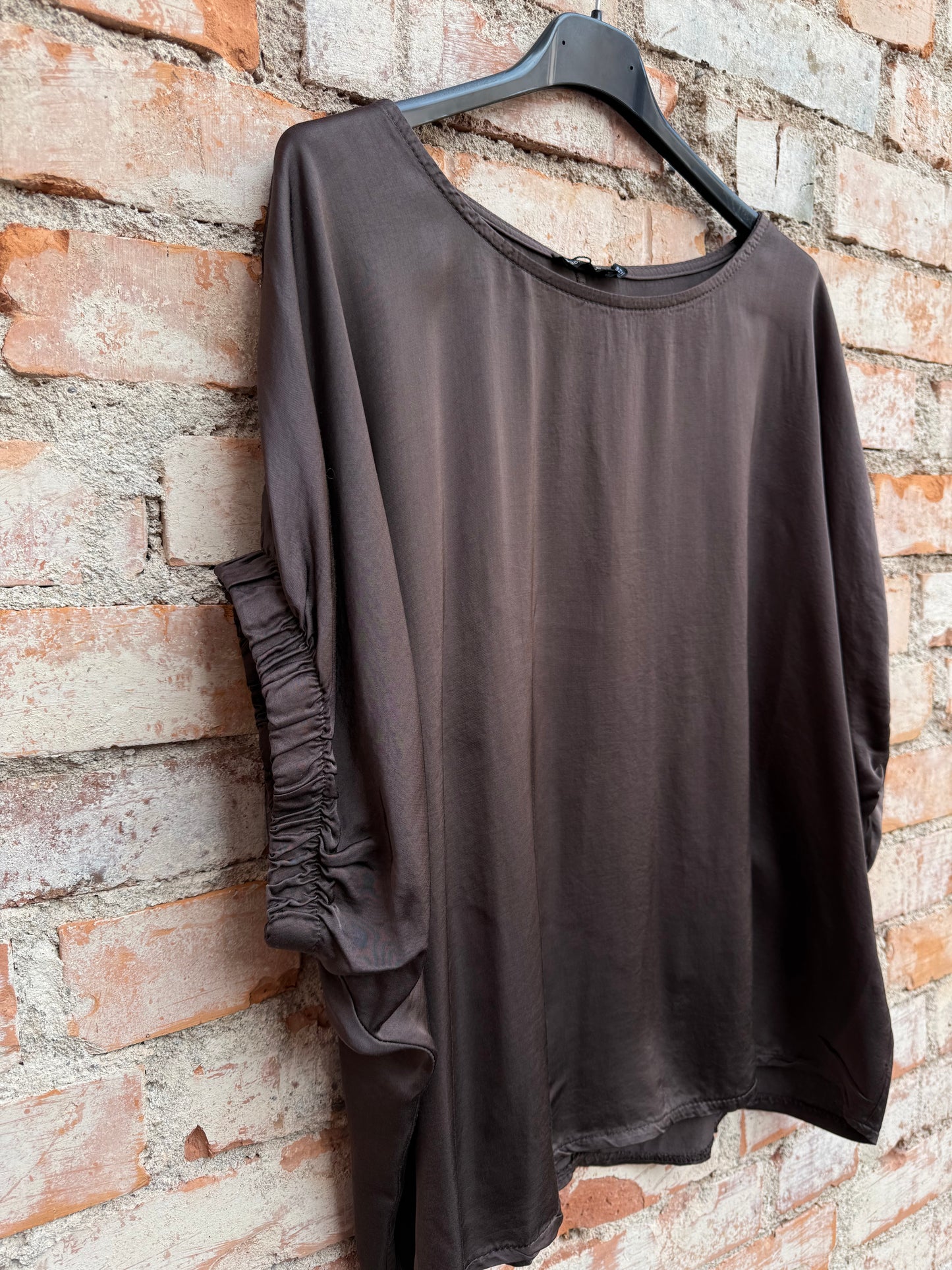 Blus - brun